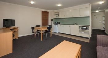 Napoleon On Kent - Accommodation Noosa 24