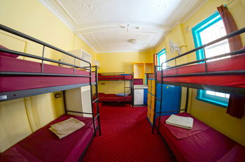 Jolly Swagman Backpackers - Accommodation Noosa 6