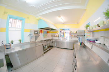 Jolly Swagman Backpackers - Accommodation Noosa 11