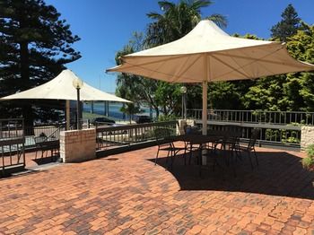 El Lago Waters Motel - Accommodation Noosa 7