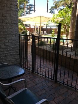 El Lago Waters Motel - Accommodation Noosa 9