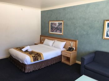 El Lago Waters Motel - Accommodation Noosa 10