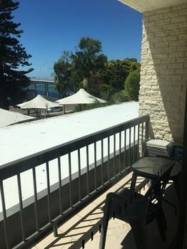 El Lago Waters Motel - Accommodation Noosa 15
