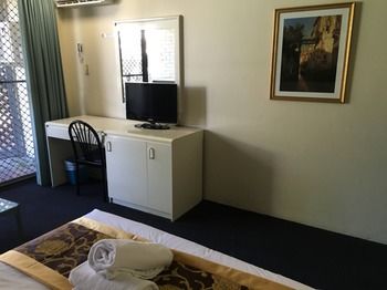 El Lago Waters Motel - Accommodation Noosa 21