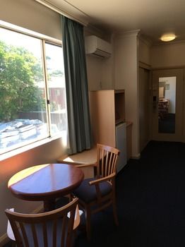 El Lago Waters Motel - Accommodation Noosa 25