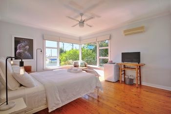 Dolphin Sands - Accommodation Noosa 11