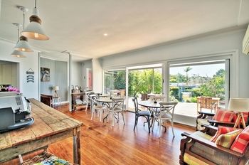 Dolphin Sands - Accommodation Noosa 13