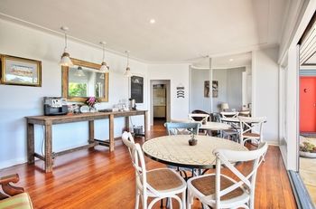 Dolphin Sands - Accommodation Noosa 14