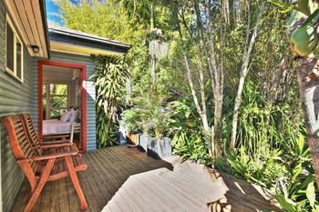 Dolphin Sands - Accommodation Noosa 16