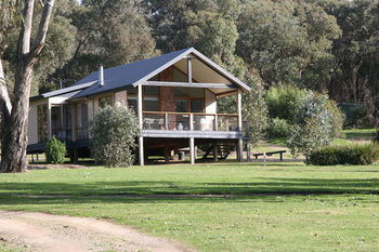 Yering Gorge Cottages By The Eastern Golf Club - Accommodation Noosa 5