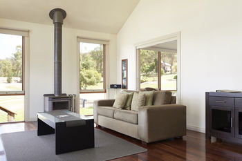 Yering Gorge Cottages By The Eastern Golf Club - Accommodation Noosa 15