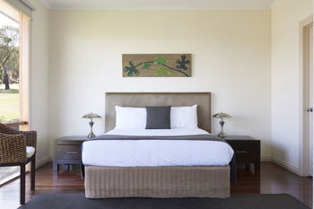 Yering Gorge Cottages By The Eastern Golf Club - Accommodation Noosa 32