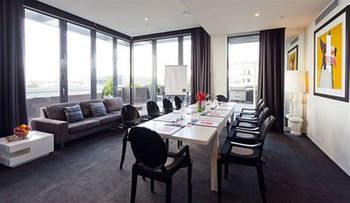 Art Series - The Cullen - Accommodation Noosa 44