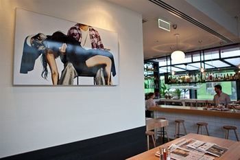Art Series - The Cullen - Accommodation Noosa 48