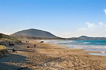 Santorini Twin Waters - Accommodation Noosa 6