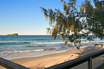 Santorini Twin Waters - Accommodation Noosa 11