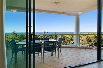Santorini Twin Waters - Accommodation Noosa 26