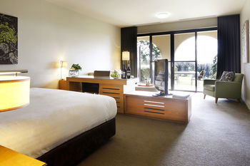 Chateau Elan - Accommodation Noosa 21