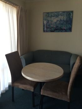 Best Western Sandown Heritage Motel - Accommodation Noosa 2