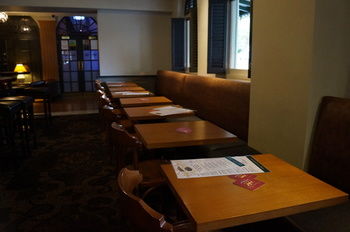 Royal Exhibition Hotel - Accommodation Noosa 14