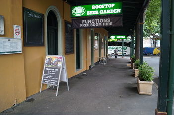 Royal Exhibition Hotel - Accommodation Noosa 17