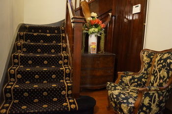 Royal Exhibition Hotel - Accommodation Noosa 24