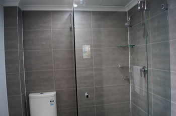 Royal Exhibition Hotel - Accommodation Noosa 27