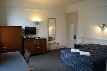 Royal Exhibition Hotel - Accommodation Noosa 39
