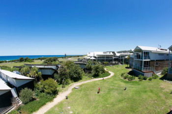 Caves Beachside Hotel - Accommodation Noosa 56
