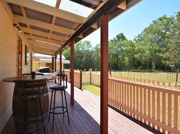 Madigan Wine Country Cottages - Accommodation Noosa 19