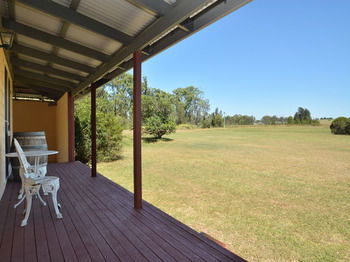 Madigan Wine Country Cottages - Accommodation Noosa 20