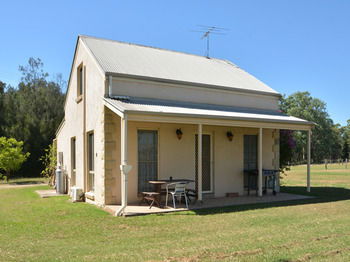 Madigan Wine Country Cottages - Accommodation Noosa 28