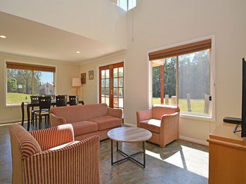 Madigan Wine Country Cottages - Accommodation Noosa 47