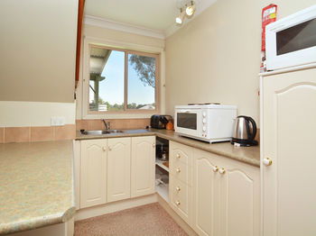 Madigan Wine Country Cottages - Accommodation Noosa 74