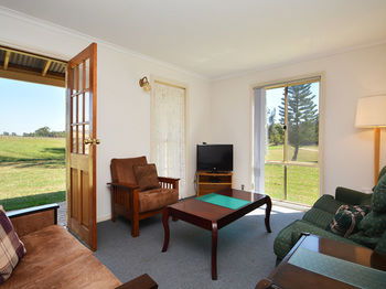 Madigan Wine Country Cottages - Accommodation Noosa 82