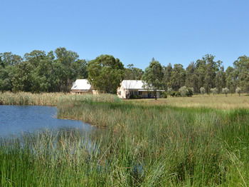 Madigan Wine Country Cottages - Accommodation Noosa 89