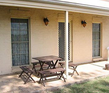 Madigan Wine Country Cottages - Accommodation Noosa 12