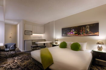 City Limits Hotel - Accommodation Noosa 13