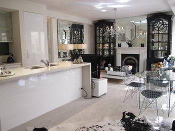 Andre's Mews Luxury Serviced Apartments - Accommodation Noosa 11