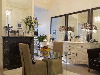Andre's Mews Luxury Serviced Apartments - Accommodation Noosa 57
