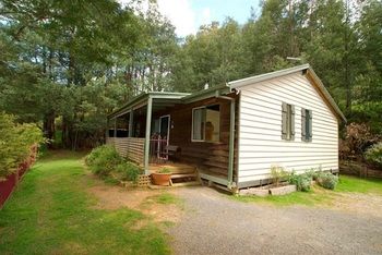 Hill 'N' Dale Farm Cottages - Accommodation Noosa 23
