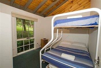 Hill 'N' Dale Farm Cottages - Accommodation Noosa 9