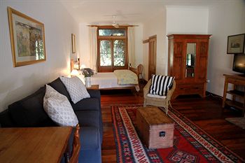 Carriages Boutique Hotel - Accommodation Noosa 10