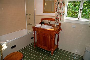 Carriages Boutique Hotel - Accommodation Noosa 16
