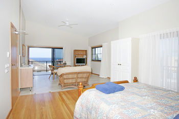 Lavender House B&B - Accommodation Noosa 5