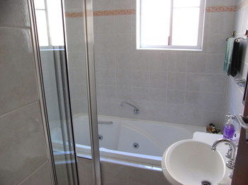 Lavender House B&B - Accommodation Noosa 9