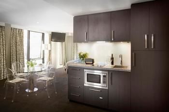 Art Series - The Olsen - Accommodation Noosa 53