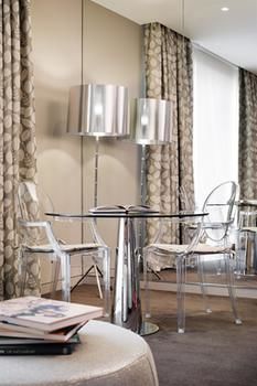 Art Series - The Olsen - Accommodation Noosa 56
