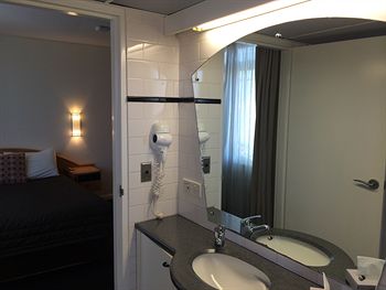 Morgans Boutique Hotel - Accommodation Noosa 4