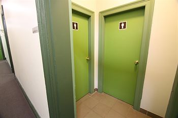 Sydney Central Inn - Hostel - Accommodation Noosa 2